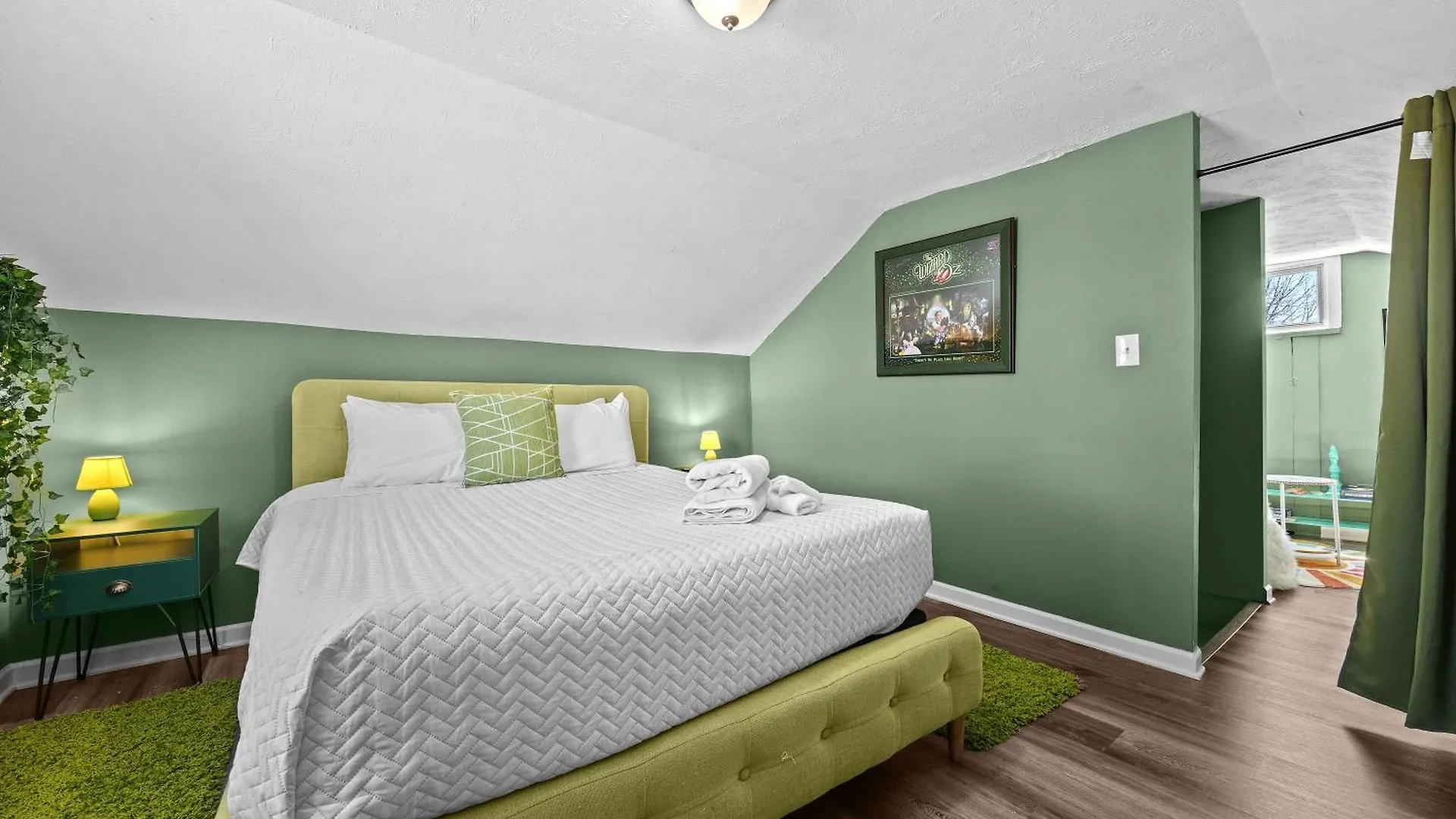 Cozy Downtown Stay W Private Backyard & Parking Louisville 0*,